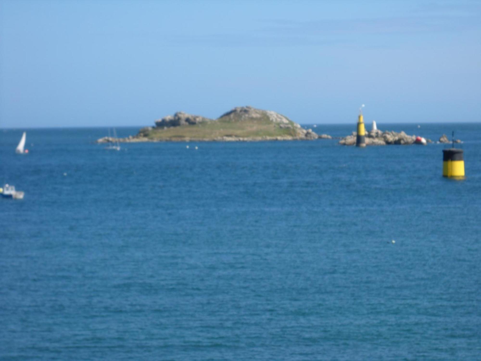 Logis Hotel Bellevue Roscoff Exterior photo