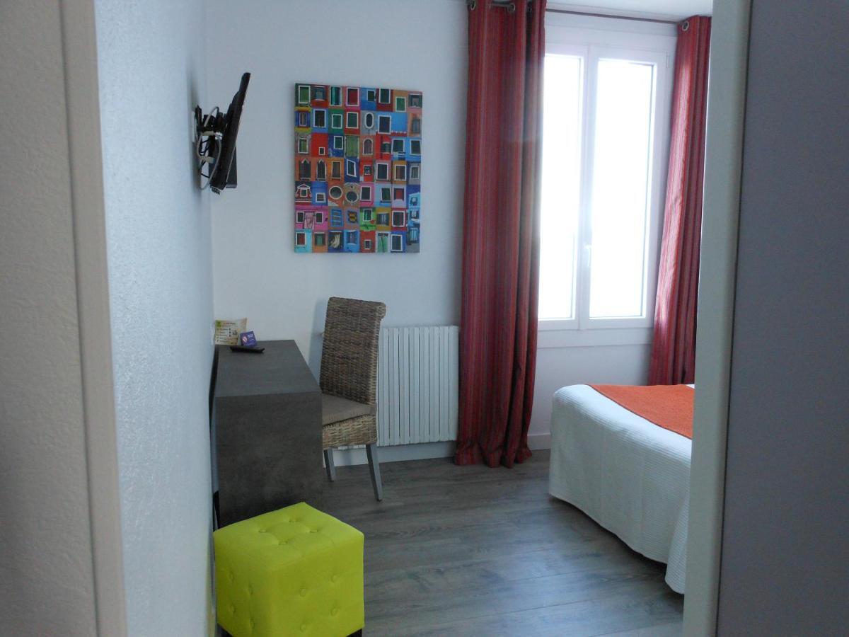 Logis Hotel Bellevue Roscoff Room photo
